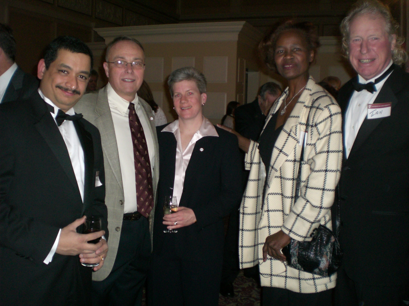 NU_Alumni_dinner_2006-002